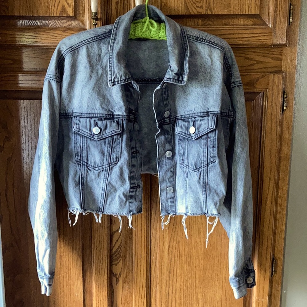Black Stone Washed Cropped Jean Jacket L